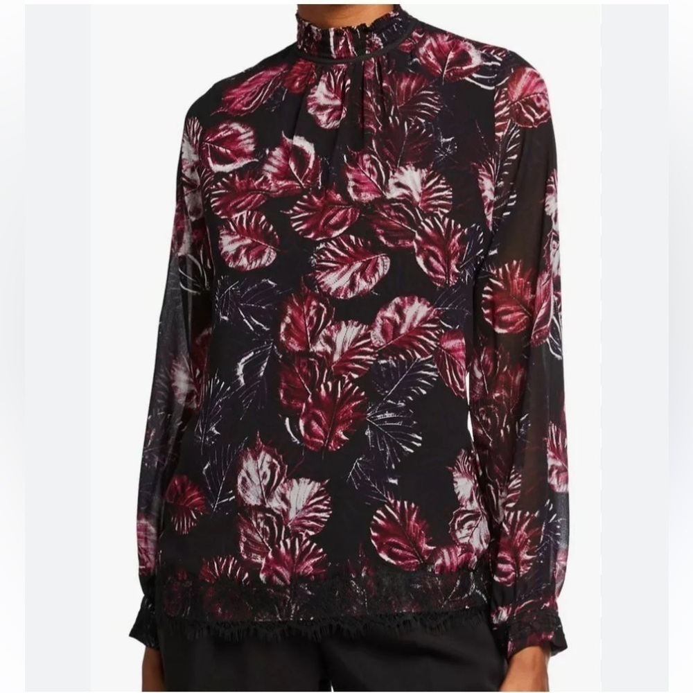 Karl Lagerfeld Gorgeous top